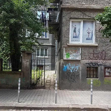 Rentapart Step Apartment