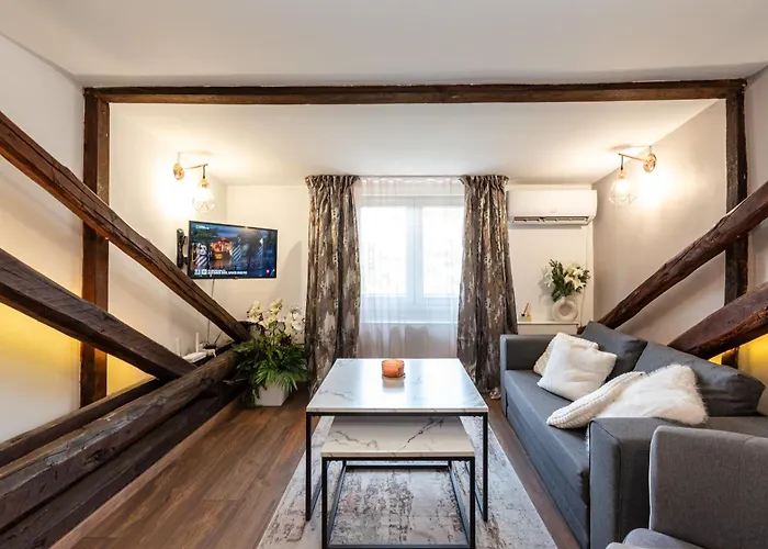 Rentapart Step Apartment